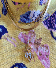 89 Pendant